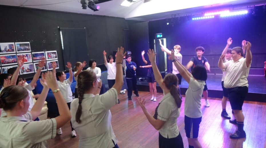 Year10　Dramaの授業