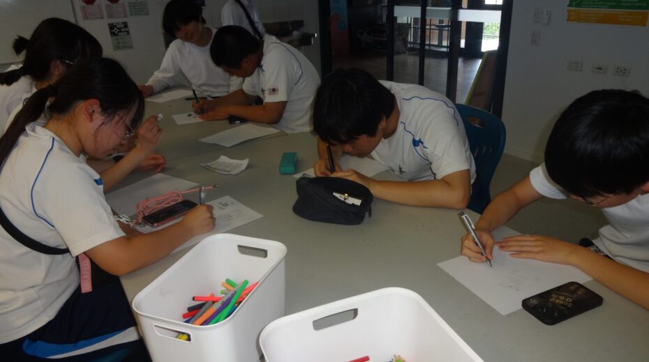 アートレッスンの様子