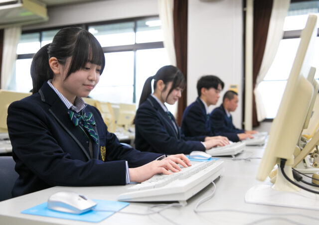 書式ダウンロード
